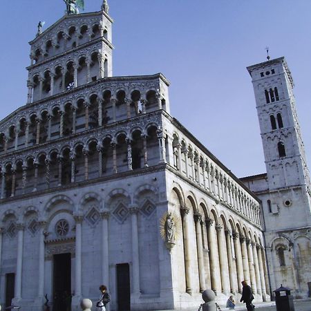 Ferienwohnung La Terrazza Da Ernestina Lucca Exterior foto